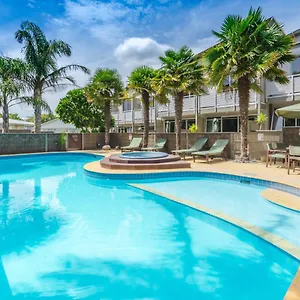 Raumati Sands Aparthotel